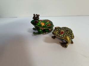 Set of 2 Monet‎ Enamel and Rhinestone Frog Trinket Boxes